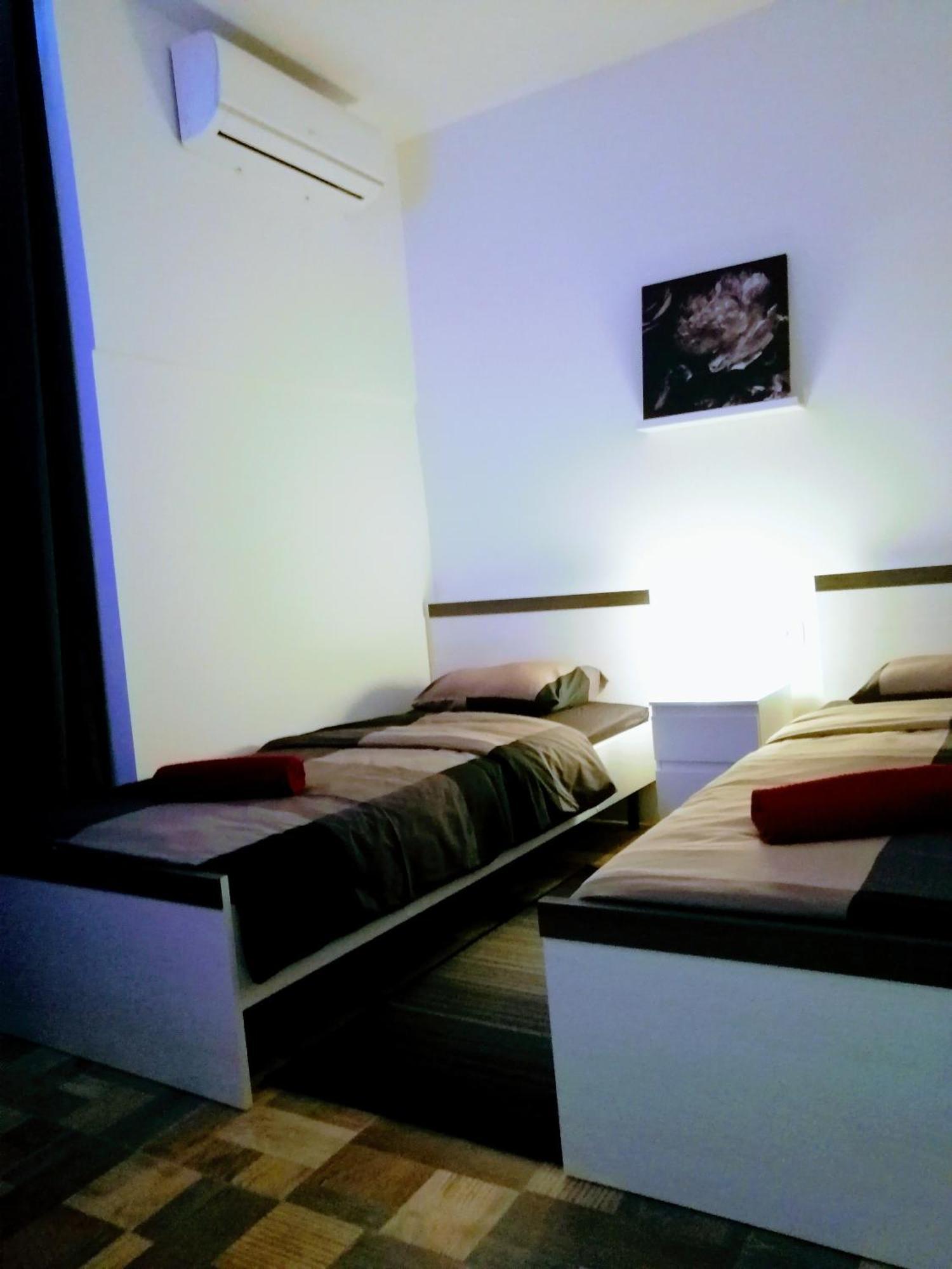 Zpula Center Studio Apartments Pula Exterior foto